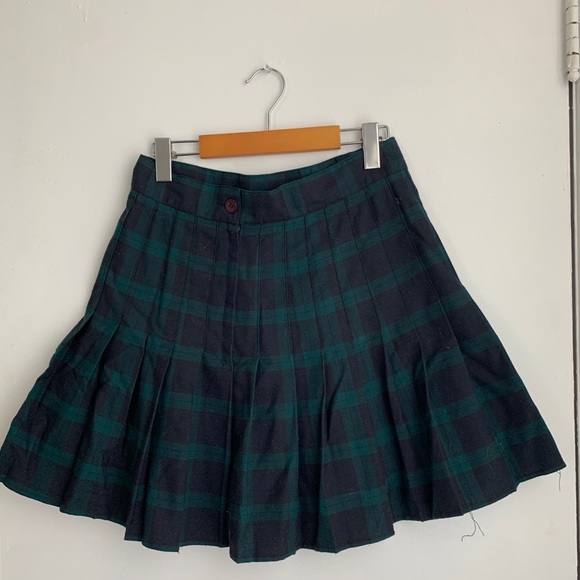 Vintage plaid skirt - Picture 2 of 2
